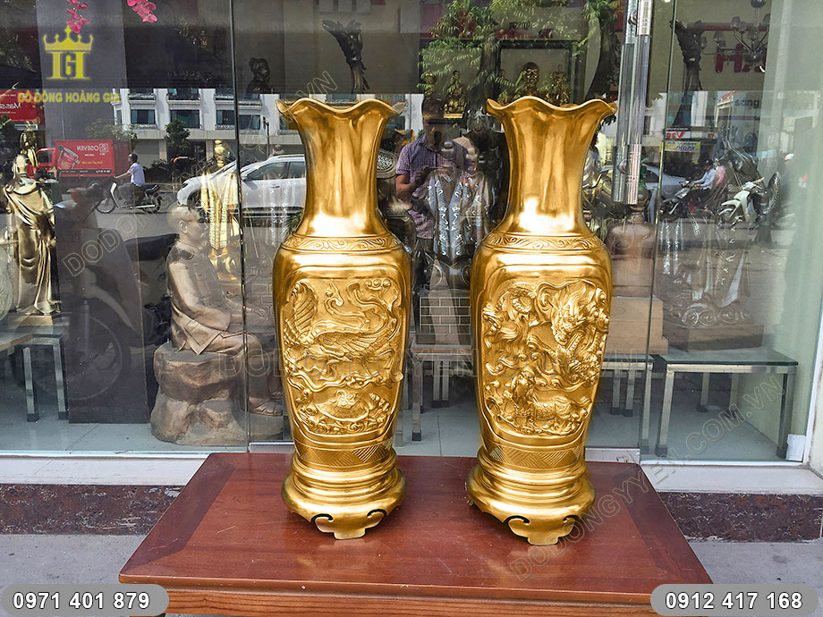 Đ&ocirc;i lọ hoa bằng đồng c&aacute;t t&uacute;t d&aacute;t v&agrave;ng 24K cao cấp